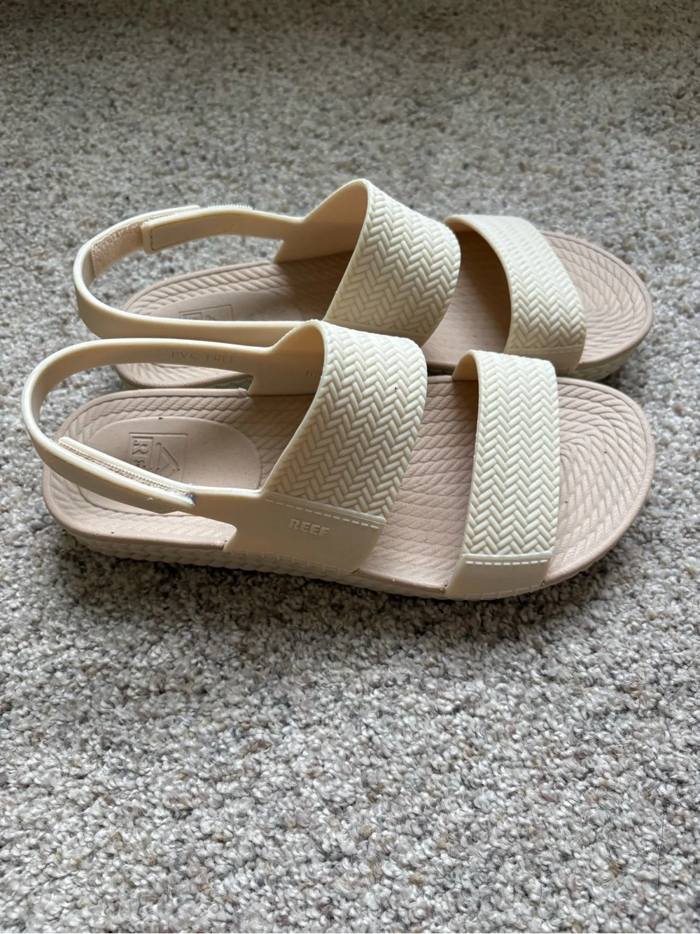 Reef Water Vista Women's Water-Friendly Sandals Size 6 Vintage Oasis Tan